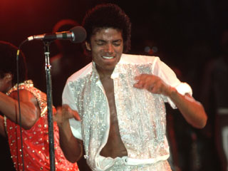Medley J5 (Triumph Tour Los Angeles)