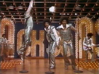 02 - Hum Along And Dance