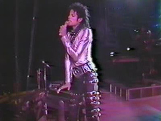 02 - Things I Do For You (Bad Tour Brisbane)