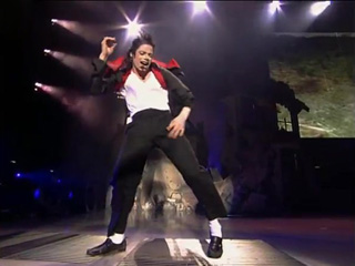 14 - Earth Song (HIStory Tour Munich - HQ)