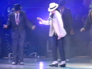 04 - Smooth Criminal (Live Brunei 07/16/96)